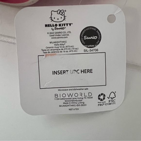 Red Sanrio Hello Kitty Mug - Picture 4 of 5